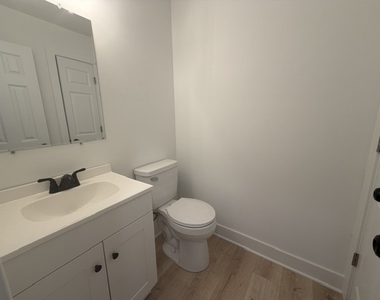 13716 S Amherst Court - Photo Thumbnail 9