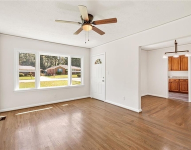 2465 Wood Valley Drive - Photo Thumbnail 2
