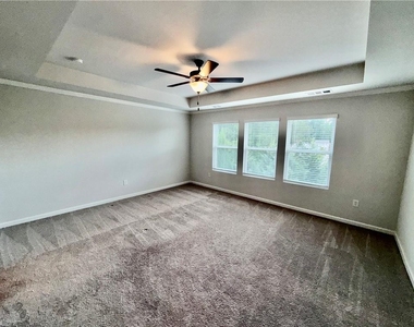 323 Coppergate Court - Photo Thumbnail 24