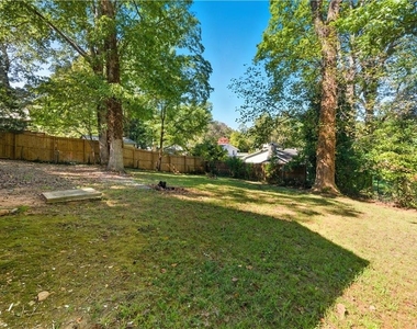 1003 Valley Drive - Photo Thumbnail 24