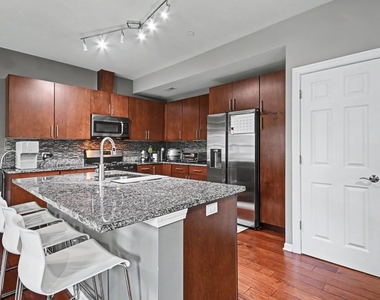 1011 Green Meadow Avenue - Photo Thumbnail 8
