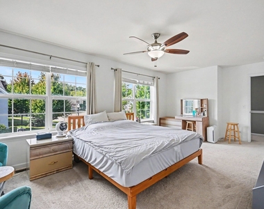 1011 Green Meadow Avenue - Photo Thumbnail 16