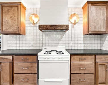 728 S Mccollum Drive - Photo Thumbnail 24