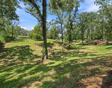 728 S Mccollum Drive - Photo Thumbnail 84