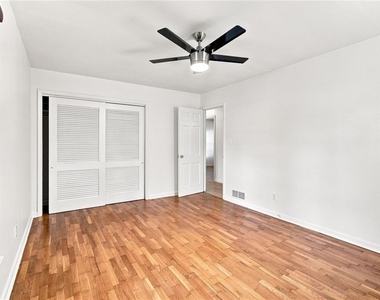728 S Mccollum Drive - Photo Thumbnail 29