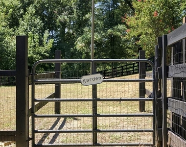 728 S Mccollum Drive - Photo Thumbnail 58