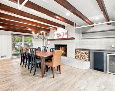 728 S Mccollum Drive - Photo Thumbnail 7