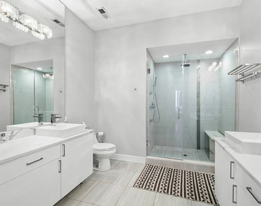 650 N Morgan Street - Photo Thumbnail 13