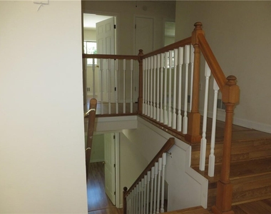 2554 Skyland Trail Ne - Photo Thumbnail 23
