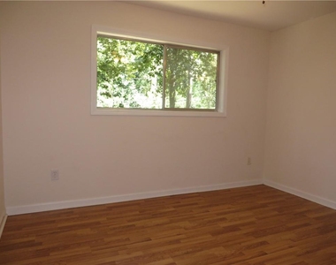 2554 Skyland Trail Ne - Photo Thumbnail 13