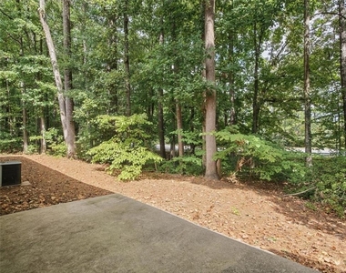 43 Rumson Court Se - Photo Thumbnail 25