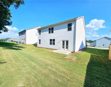 274 Walnut Grove Way - Photo Thumbnail 6