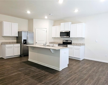 274 Walnut Grove Way - Photo Thumbnail 1