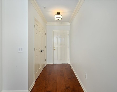 3334 Peachtree Road Ne - Photo Thumbnail 3