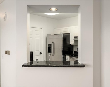 3334 Peachtree Road Ne - Photo Thumbnail 10