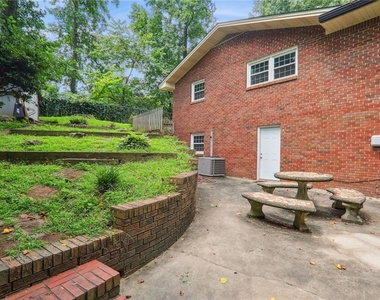 3315 N Embry Circle - Photo Thumbnail 26