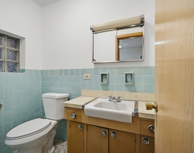 8001 W Balmoral Avenue - Photo Thumbnail 13