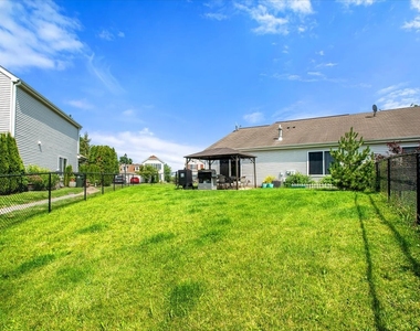 770 S Providence Lane - Photo Thumbnail 28