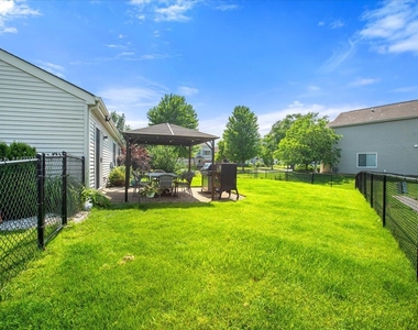 770 S Providence Lane - Photo Thumbnail 30
