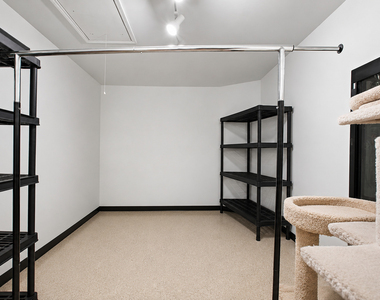 770 S Providence Lane - Photo Thumbnail 24