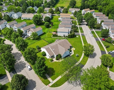 770 S Providence Lane - Photo Thumbnail 34