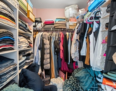 770 S Providence Lane - Photo Thumbnail 19