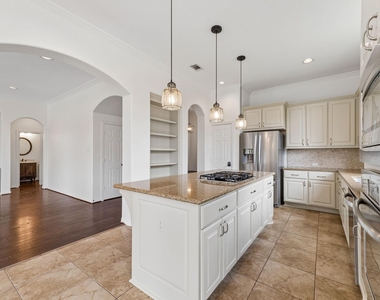 8210 Thunder Ridge Way - Photo Thumbnail 18