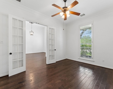 8210 Thunder Ridge Way - Photo Thumbnail 5