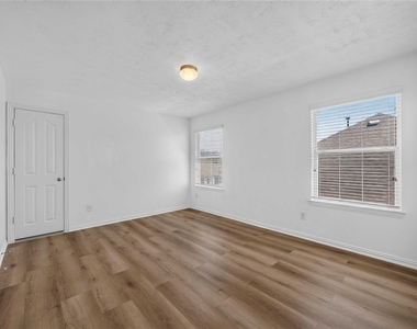 3007 Cimarron Pass Drive - Photo Thumbnail 26