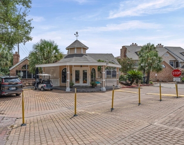 2300 Old Spanish Trail - Photo Thumbnail 7