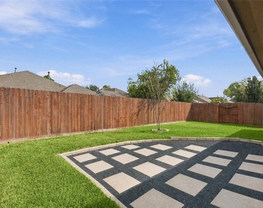 25018 Lakecrest Manor Drive - Photo Thumbnail 48