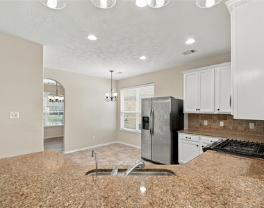 25018 Lakecrest Manor Drive - Photo Thumbnail 18