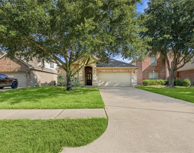 25018 Lakecrest Manor Drive - Photo Thumbnail 1