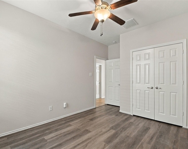 25018 Lakecrest Manor Drive - Photo Thumbnail 41