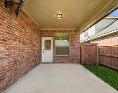 25018 Lakecrest Manor Drive - Photo Thumbnail 46