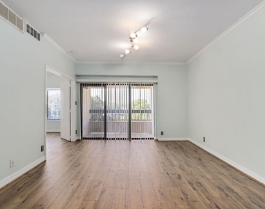 2209 S Braeswood Boulevard - Photo Thumbnail 26