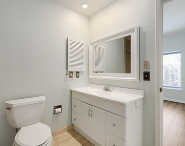 2209 S Braeswood Boulevard - Photo Thumbnail 9