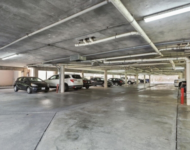 2209 S Braeswood Boulevard - Photo Thumbnail 5