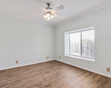 2209 S Braeswood Boulevard - Photo Thumbnail 22