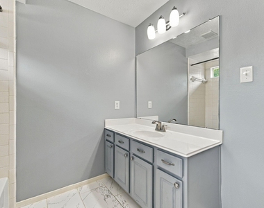 19118 Sprintwood Court - Photo Thumbnail 30