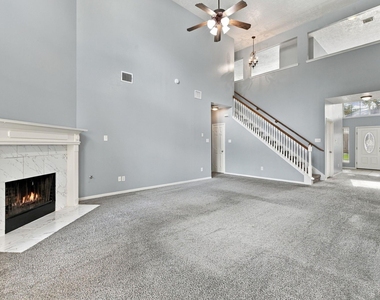 19118 Sprintwood Court - Photo Thumbnail 4