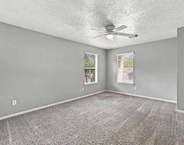 19118 Sprintwood Court - Photo Thumbnail 26
