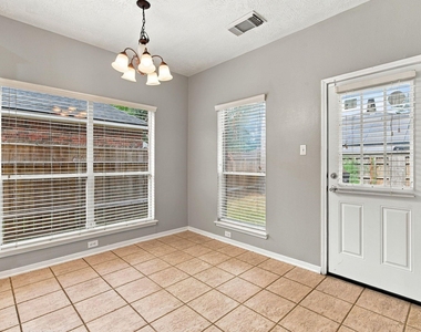 19118 Sprintwood Court - Photo Thumbnail 13