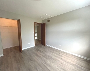 1453 N Chelsea Avenue - Photo Thumbnail 3