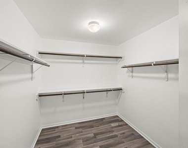 14118 Brunswick Place Drive - Photo Thumbnail 15