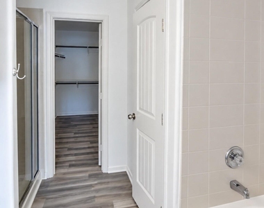 14118 Brunswick Place Drive - Photo Thumbnail 13