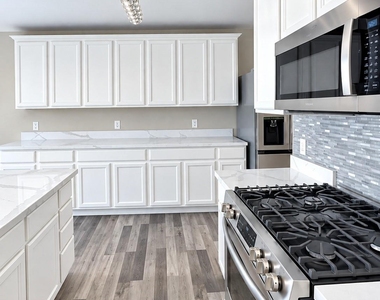 14118 Brunswick Place Drive - Photo Thumbnail 4