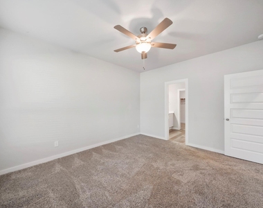 25156 Pacific Wren Drive - Photo Thumbnail 6