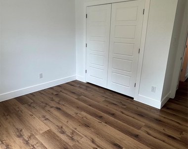 13194 Lake Conroe Bay Road - Photo Thumbnail 10