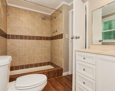 207 Smith Street - Photo Thumbnail 10